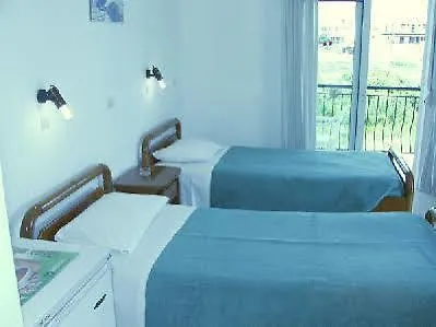 Blue Diamond Apartment *